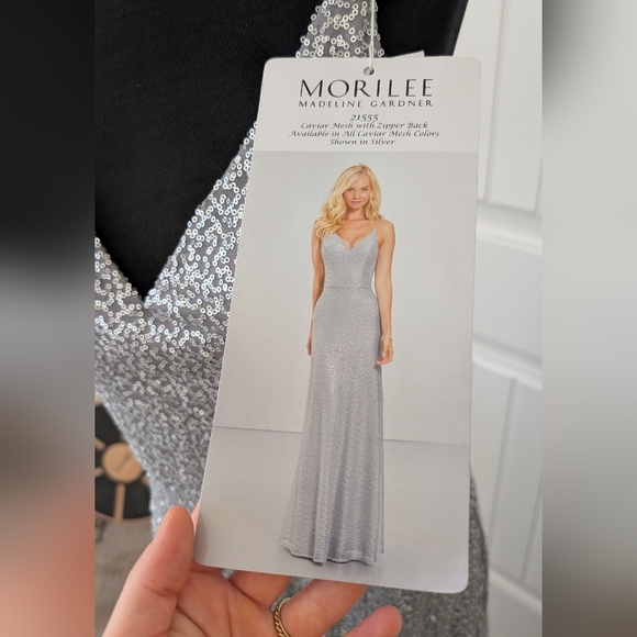 NWT Morilee Madeline Gardner Silver Sequin Gown Size 10 - Picture 6 of 16